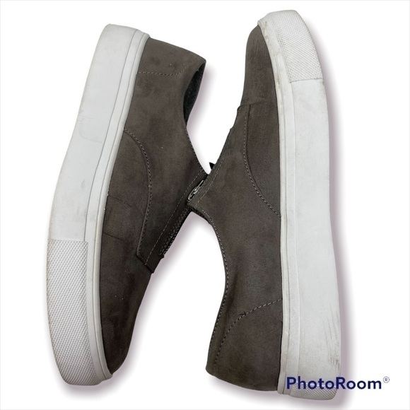 Madden Girl Chunky Slip-On Flats Size: 9.5 - Picture 3 of 9